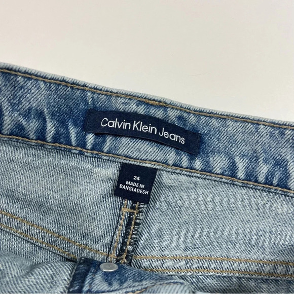 Calvin Klein Jeans High Rise Shorts Raw Hem - Picture 3 of 8